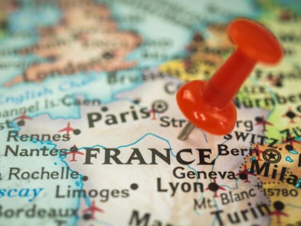 Jak połączyć zwiedzanie zamków we Francji